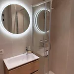 Met Zeezicht Op Heldenplein Apartament